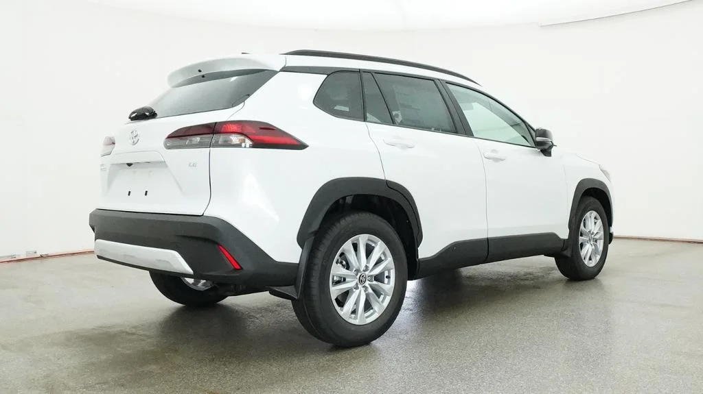 New 2026 Wind Chill Pearl Toyota LE image 17