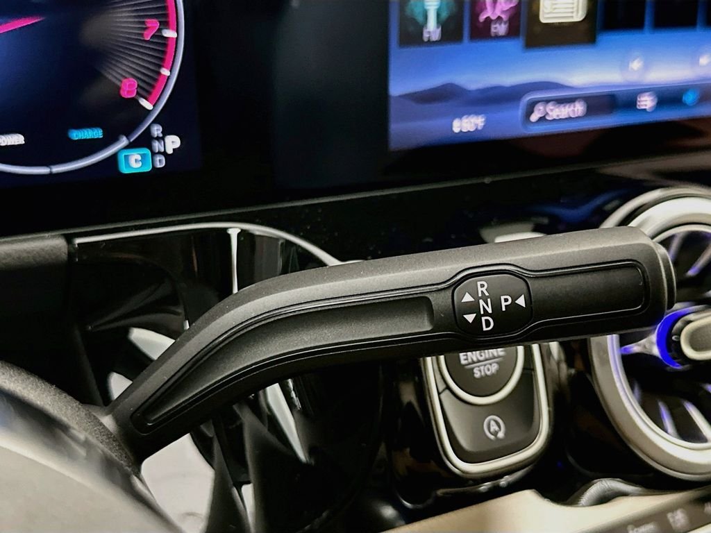 New 2026 Mountain Grey Metallic Mercedes-Benz GLA 250 image 15