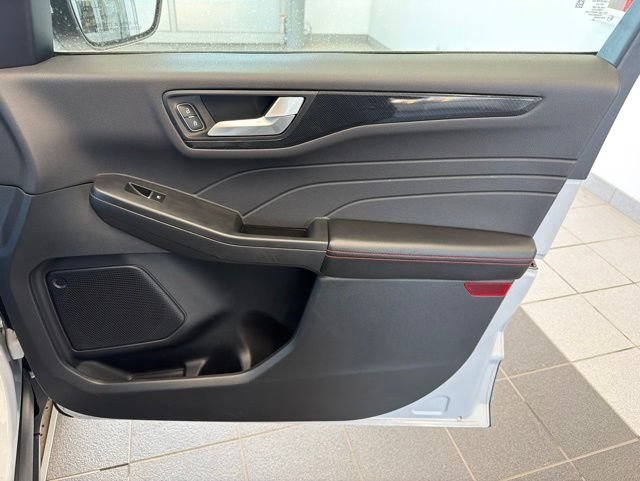 Used 2025 Silver Ford ST-Line Select image 11