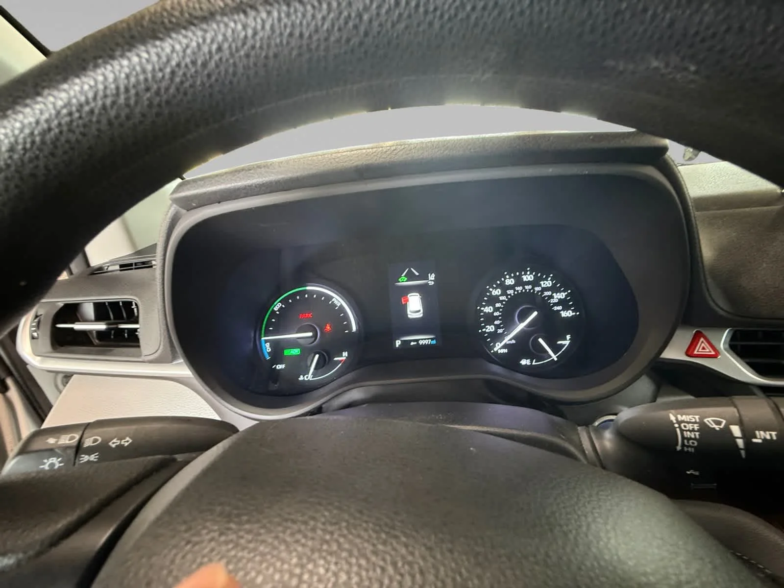 Used 2024 Ice Cap Toyota LE image 14