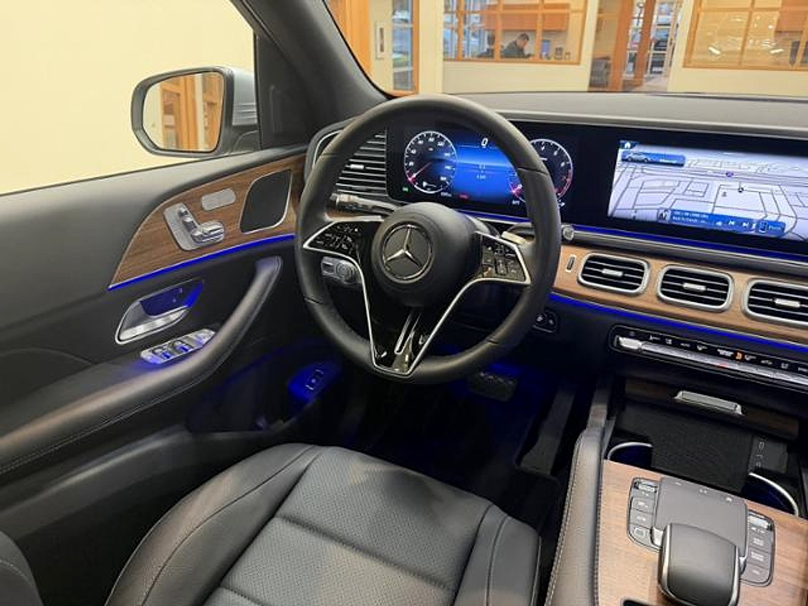 Certified Used 2026 Cirrus Silver Metallic Mercedes-Benz  image 9