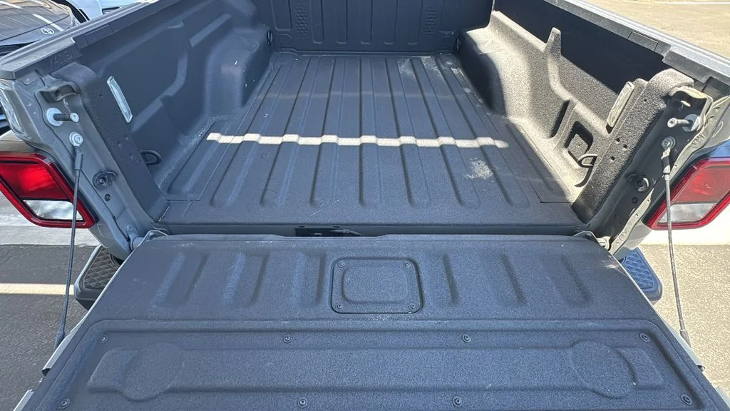 Certified Used 2023 Gray Jeep Mojave image 26