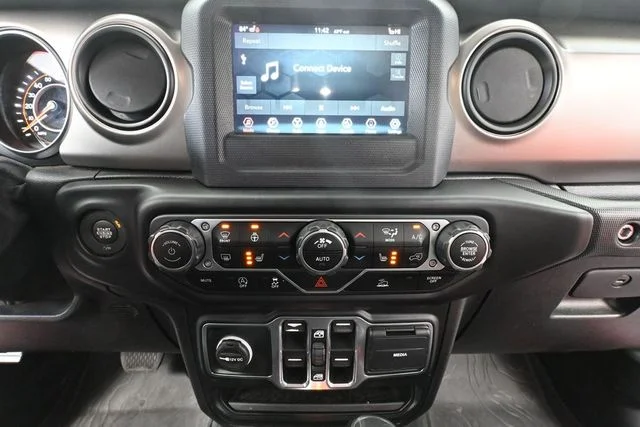 2020 Jeep Gladiator Sport S - Photo 34
