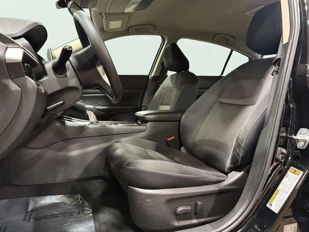 Certified Used 2025 Super Black Nissan 2.5 SV image 22