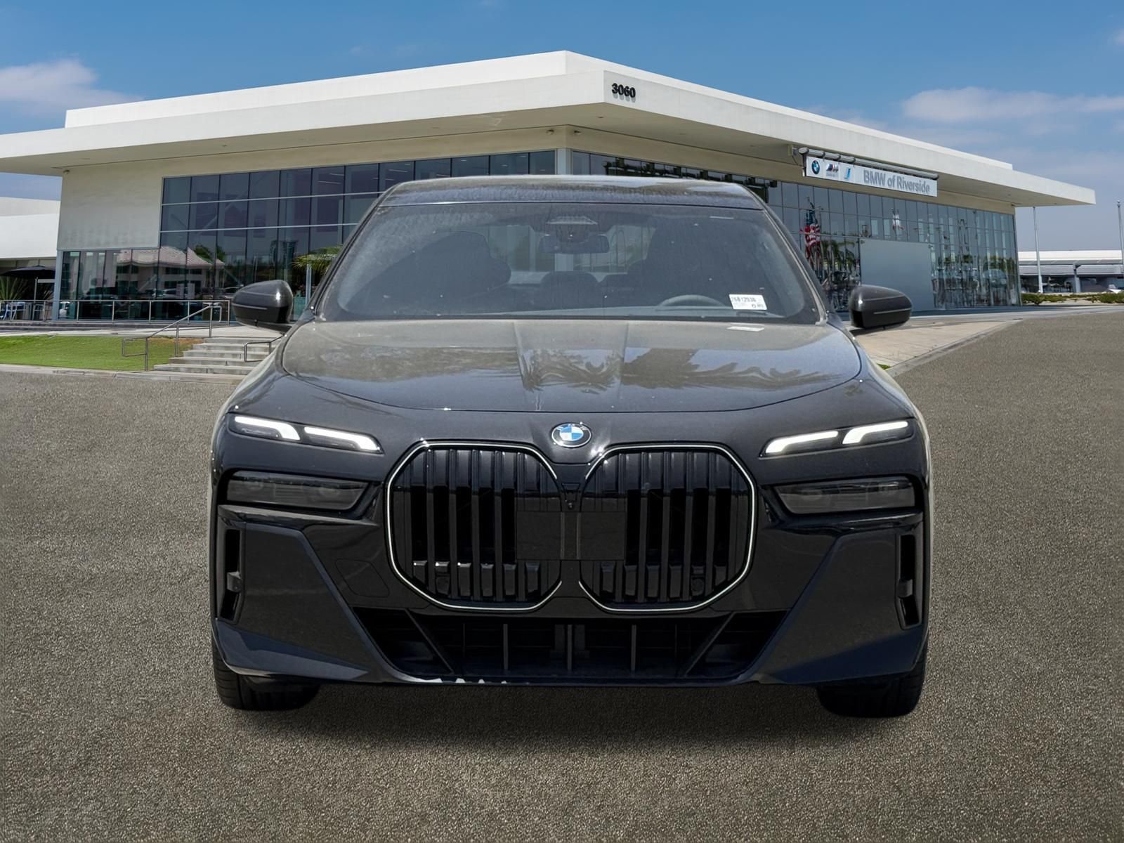 New 2026 Black Sapphire Metallic BMW 760i xDrive image 3