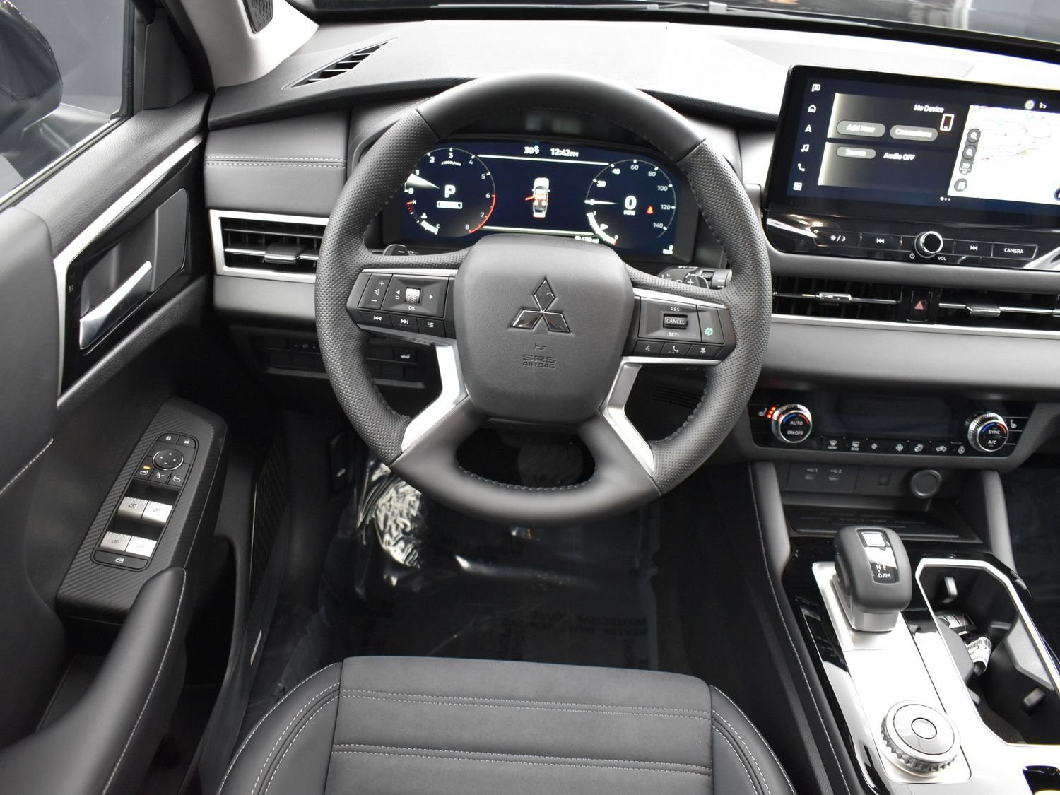 New 2026 Black Diamond Mitsubishi SE 1.5T 2WD image 15