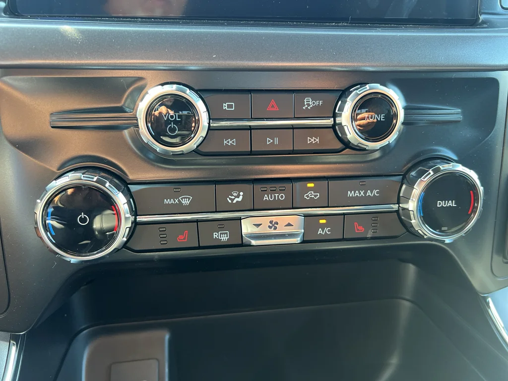 New 2026 Iconic Silver Metallic Ford XLT image 18