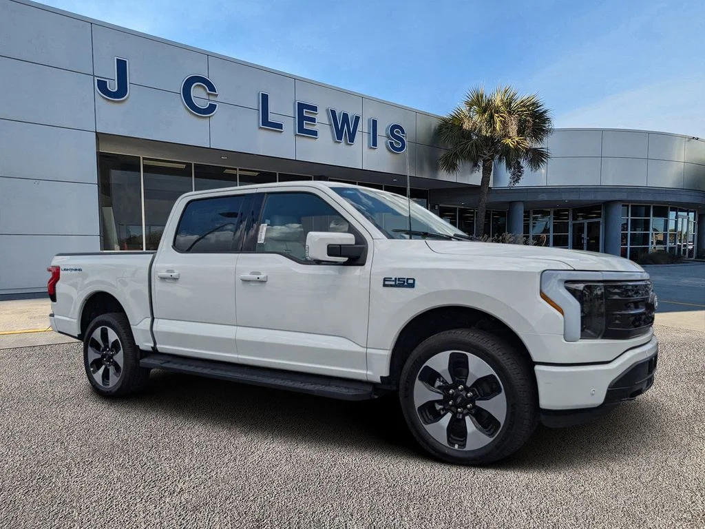 2025 Ford F-150 Lightning