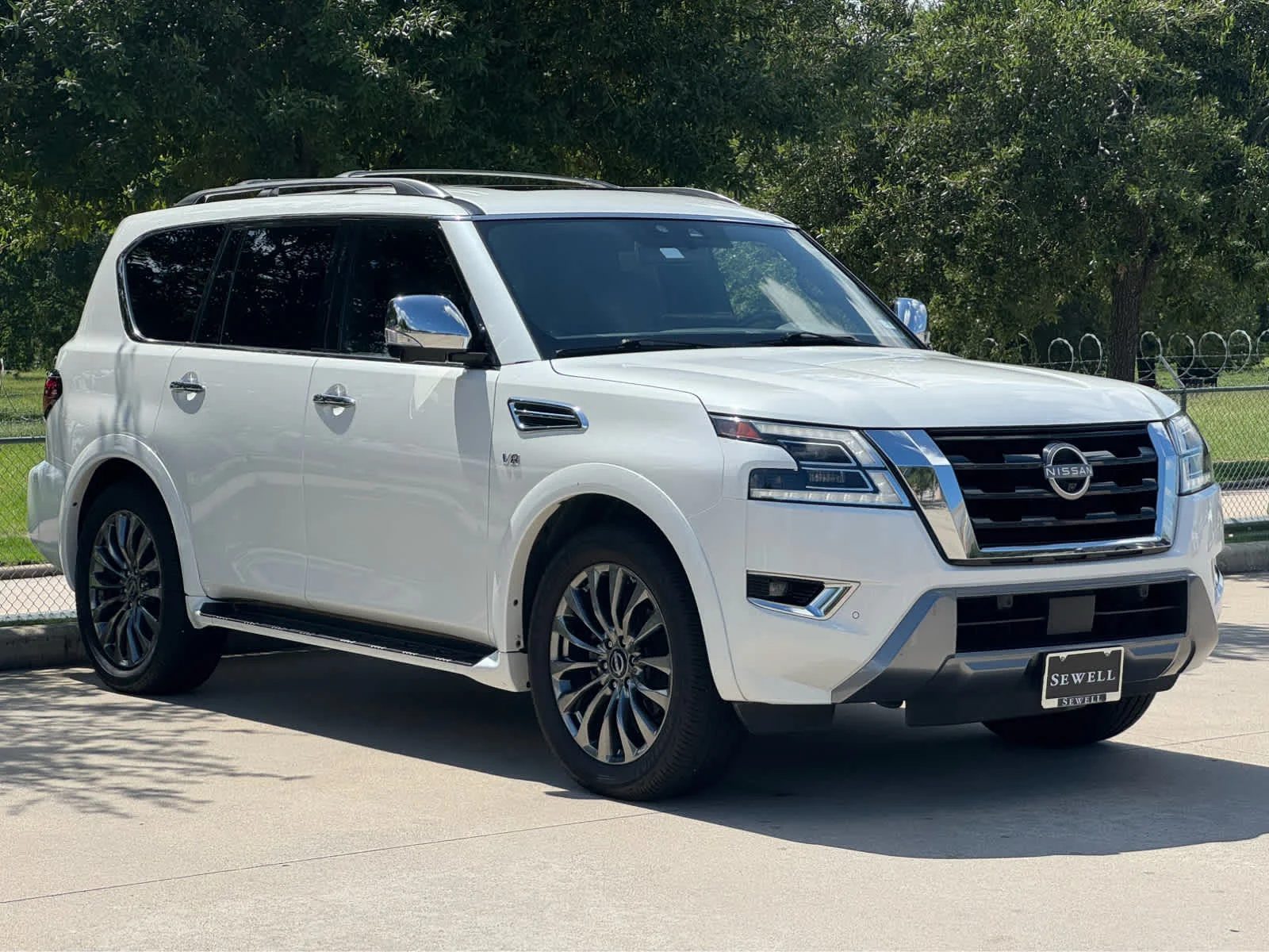 Used 2021 Aspen White Tricoat Nissan Platinum image 4
