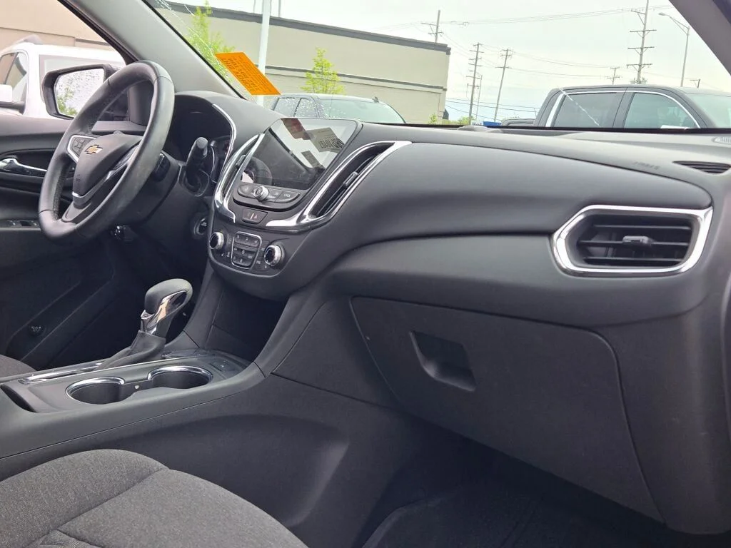 Used 2023 Gray Chevrolet LT image 8