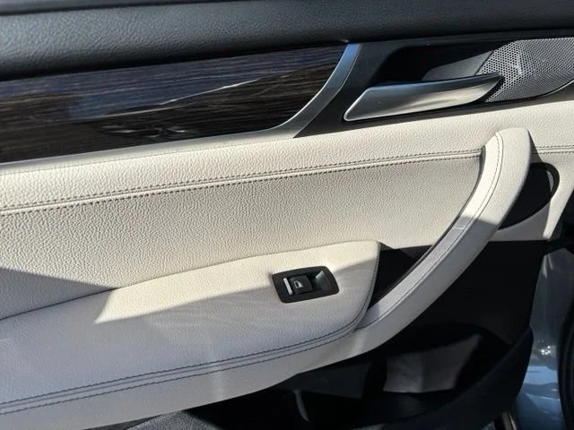 Used 2016 Gray BMW xDrive35i image 17