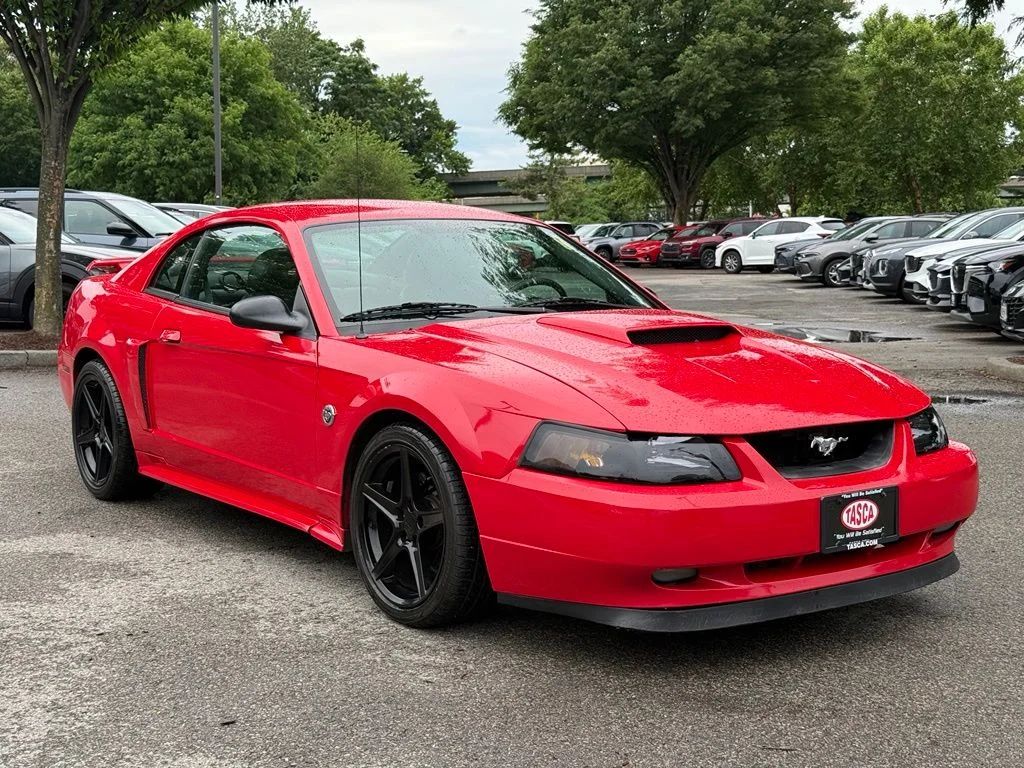 Used 2004 Red Ford GT image 1