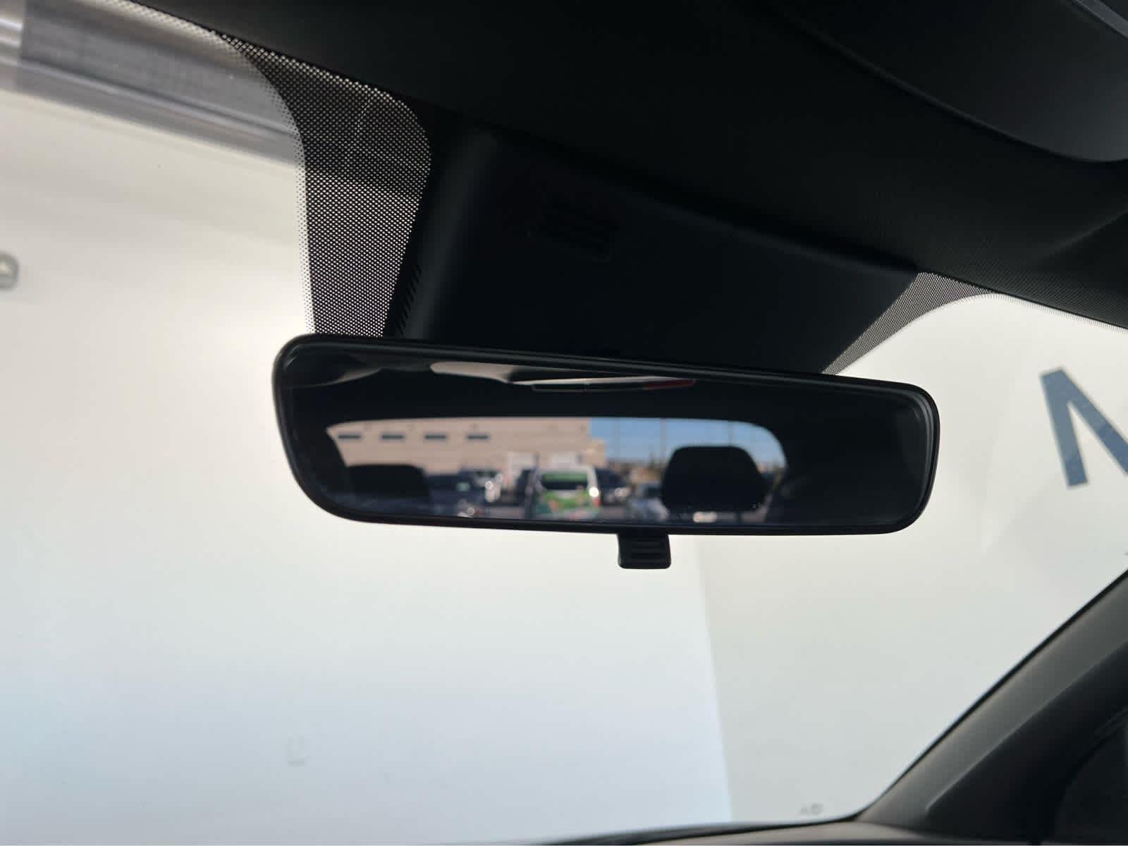 Used 2025 Hampton Gray Hyundai SEL image 26