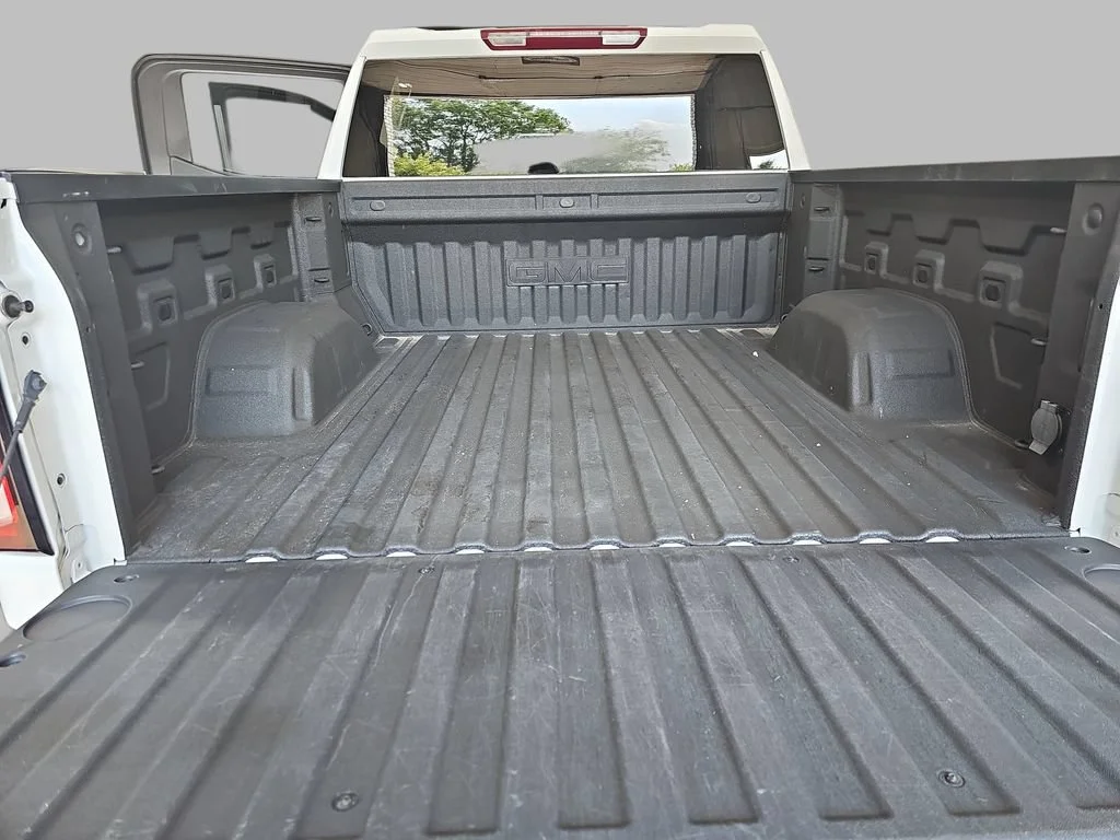 Certified Used 2023 Summit White GMC Elevation image 15