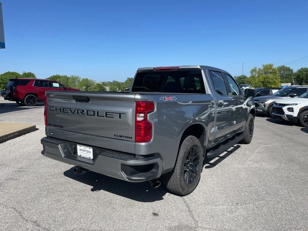 2026 Chevrolet Silverado 1500 Custom - Photo 40