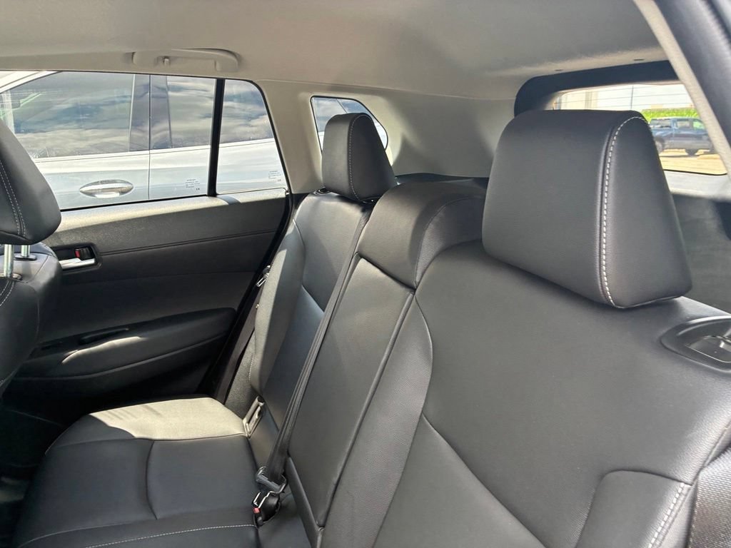 Used 2022 Black Toyota XLE image 12
