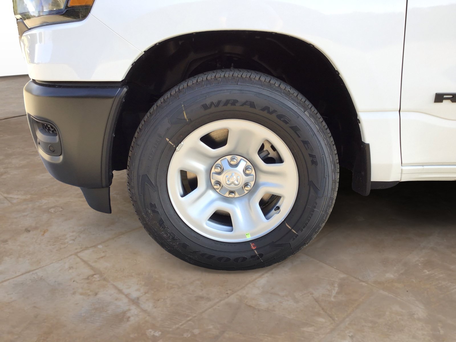 New 2027 Bright White Clearcoat RAM Tradesman image 25