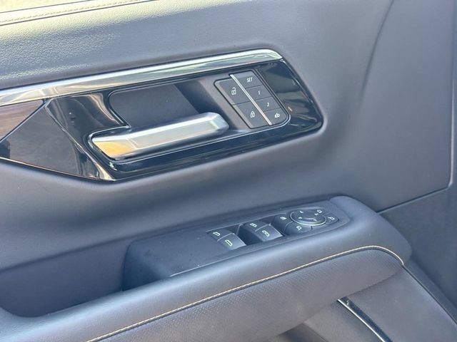 Certified Used 2025 Sterling Gray Metallic Chevrolet Premier image 17