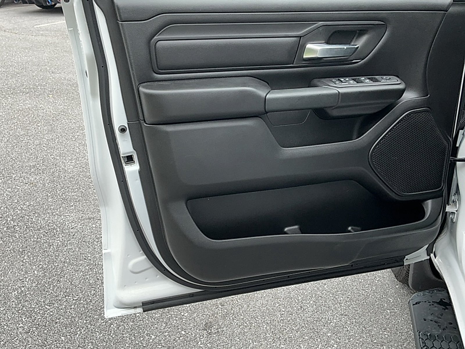 2025 RAM Ram 1500 Pickup Warlock - Photo 6