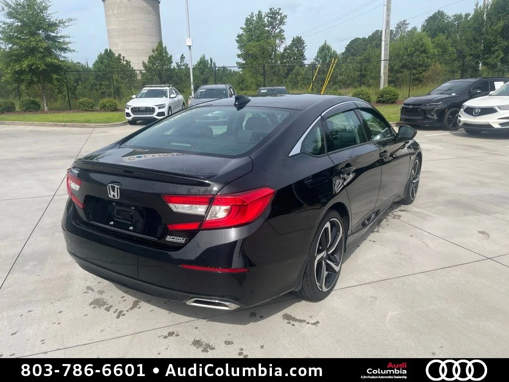 Used 2022 Black Honda Sport Special Edition image 4