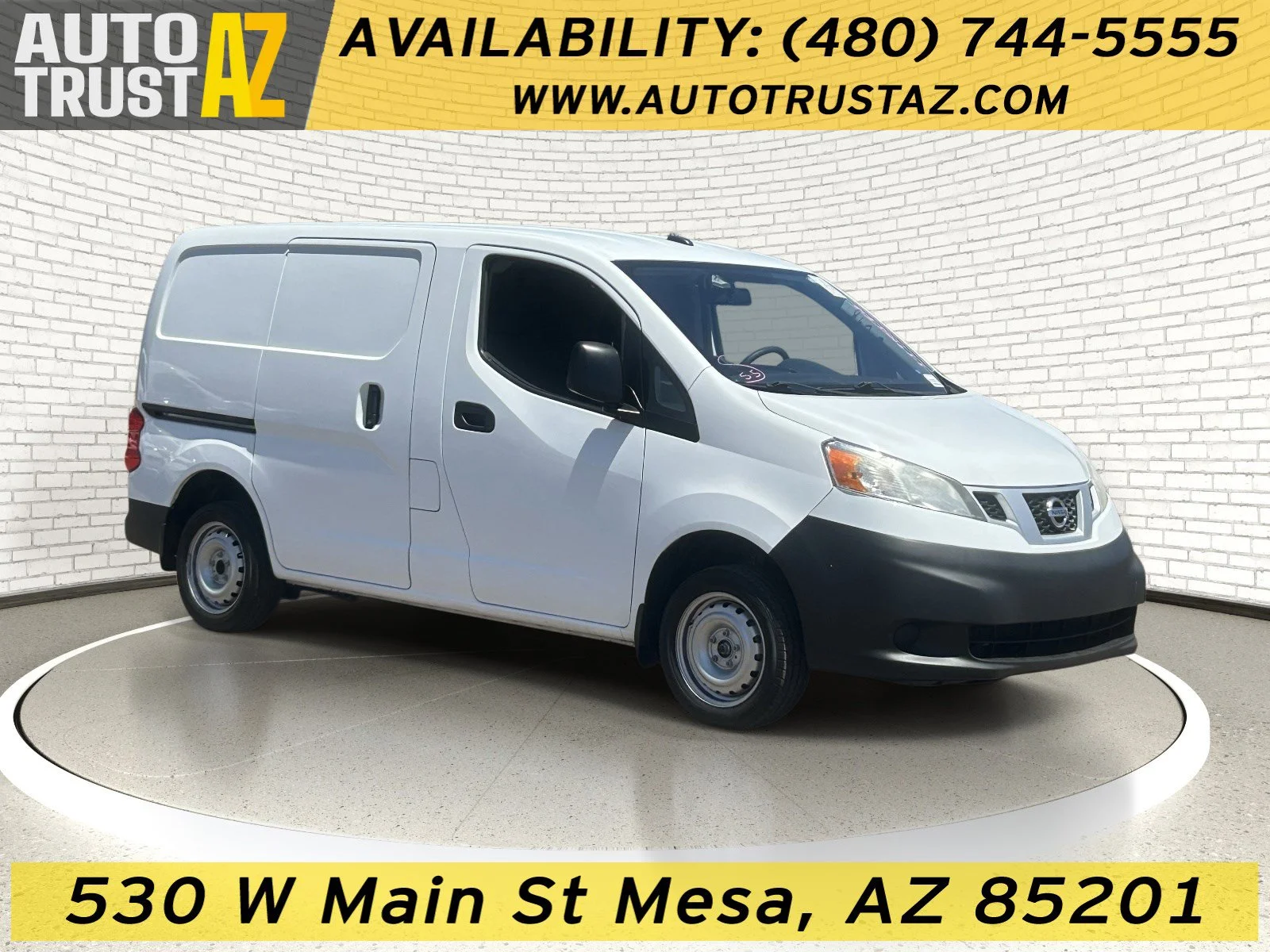 2016 Nissan NV200 SV's photo
