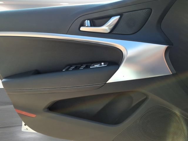Used 2026  Genesis 2.5T image 16
