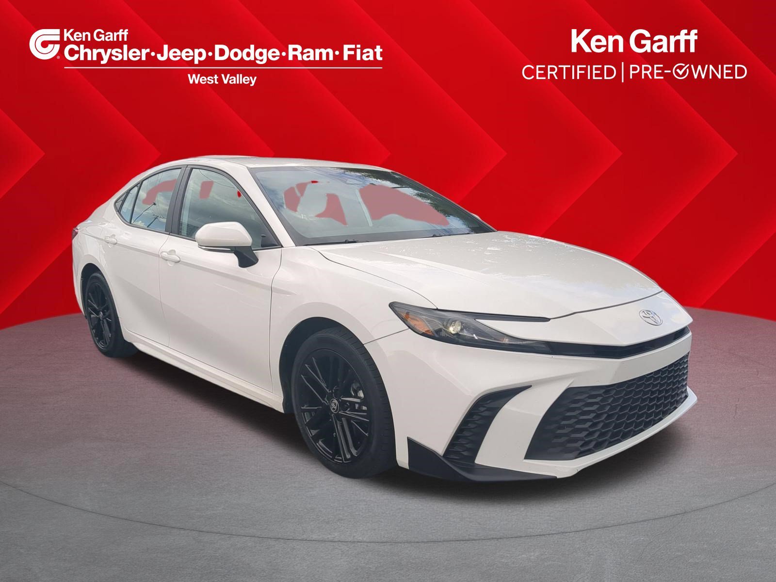 Used 2025 Ice Toyota LE image 1