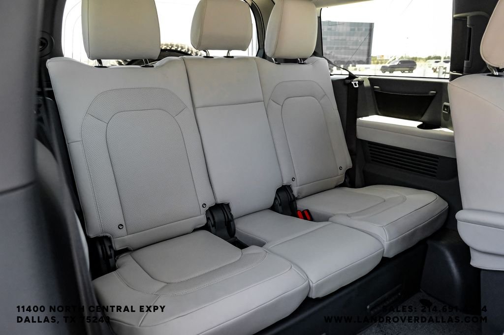 2026 Land Rover Defender X-Dynamic SE - Photo 42