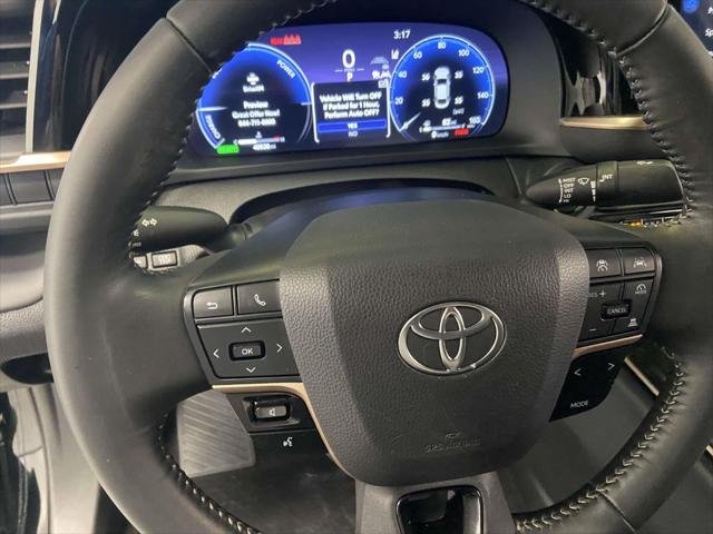 Certified Used 2025 BLACK Toyota  image 19