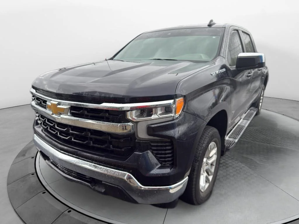 2023 Chevrolet Silverado 1500 LT Crew Cab Short Box's photo