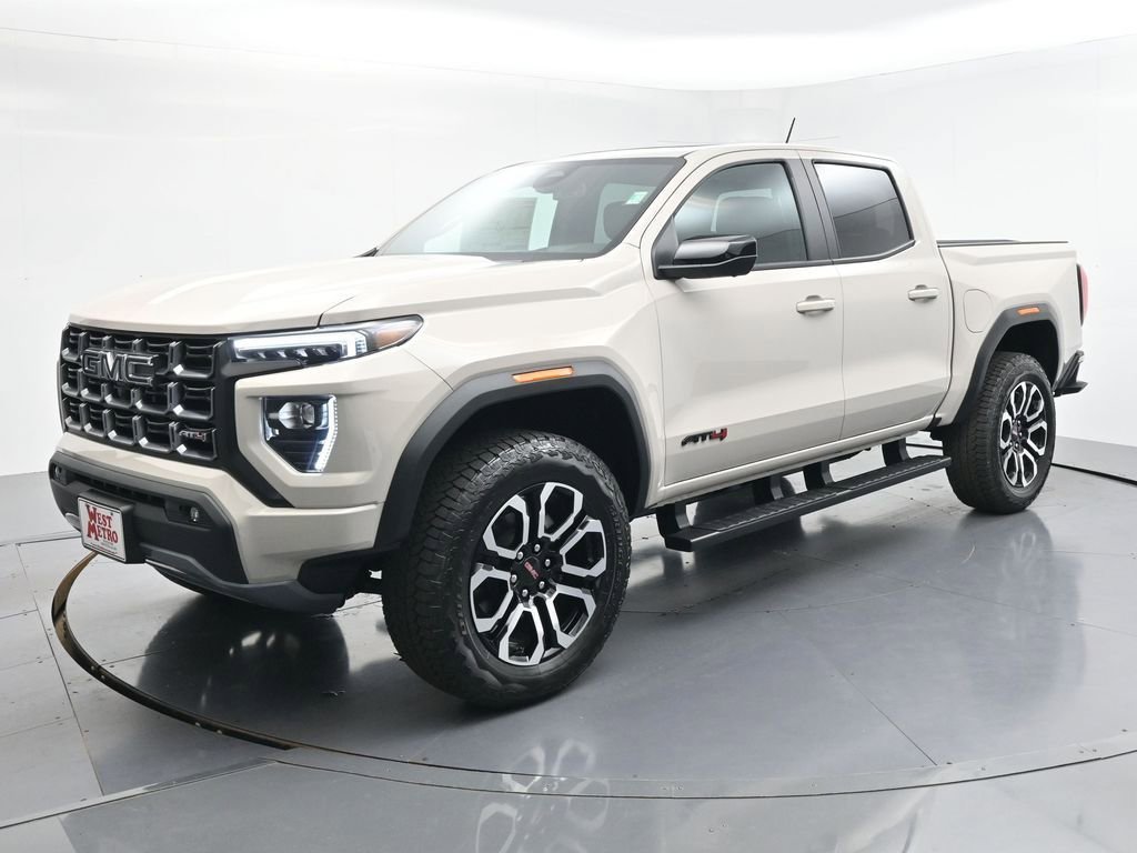 2026 GMC Canyon 4WD AT4 Crew Cab Short Box's photo
