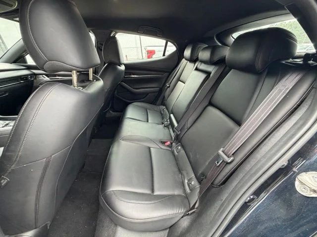 Used 2019 Blue Mazda Preferred image 16