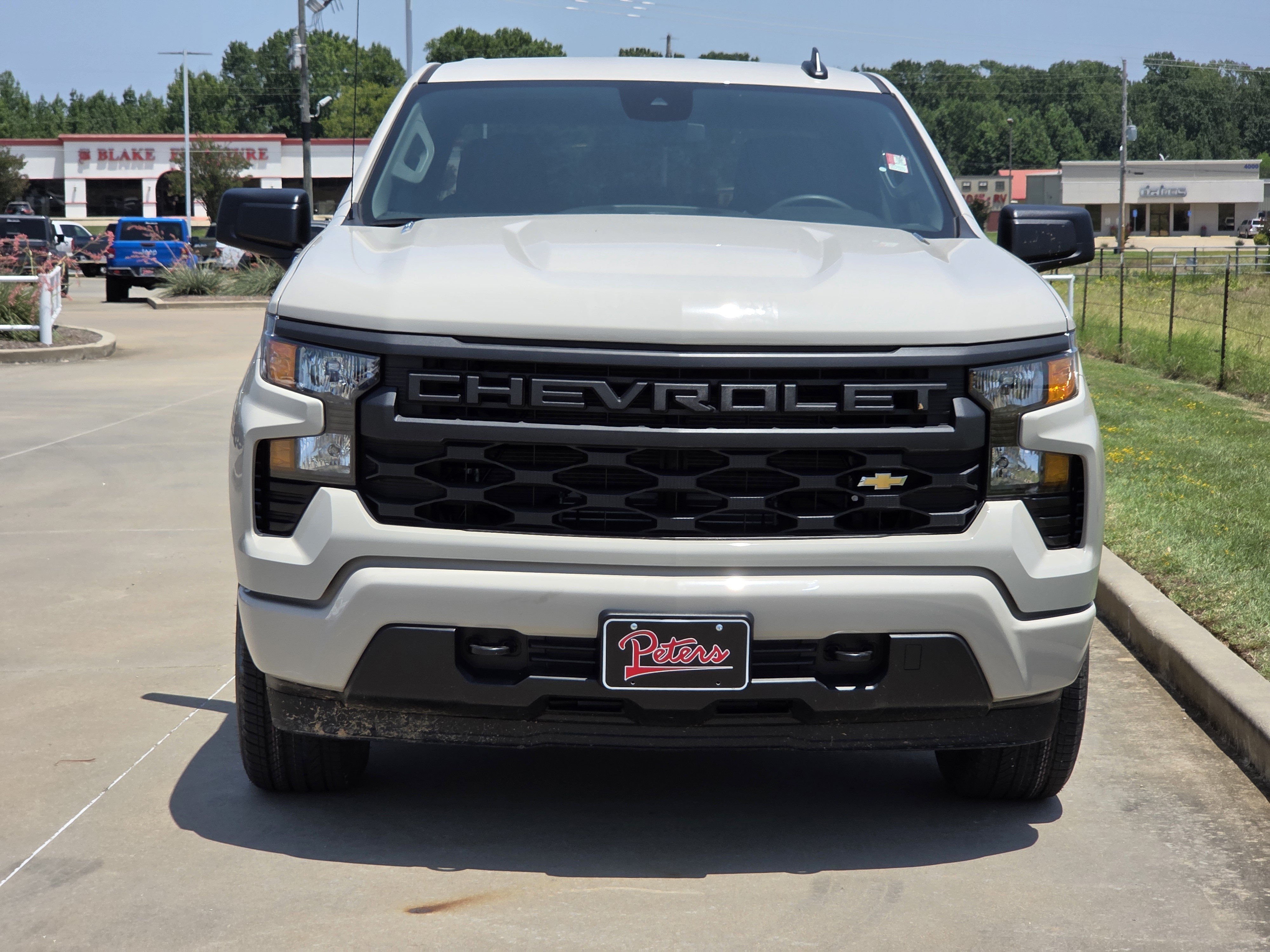 New 2026 White Sands Chevrolet Custom image 2