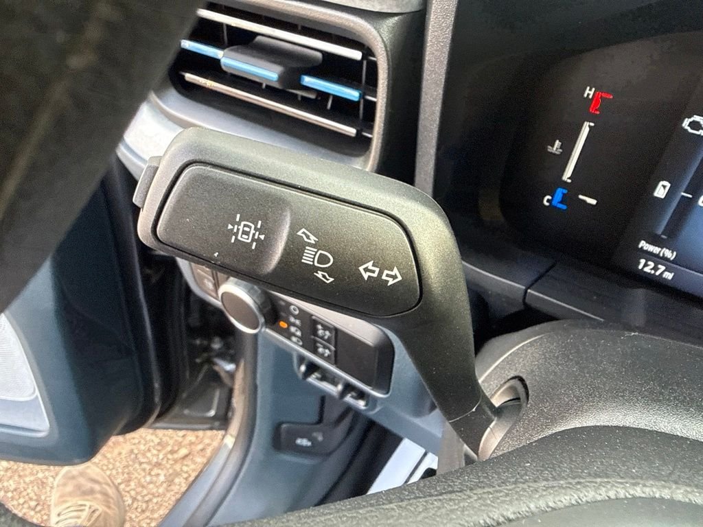 New 2026 Carbonized Gray Metallic Ford XLT image 19