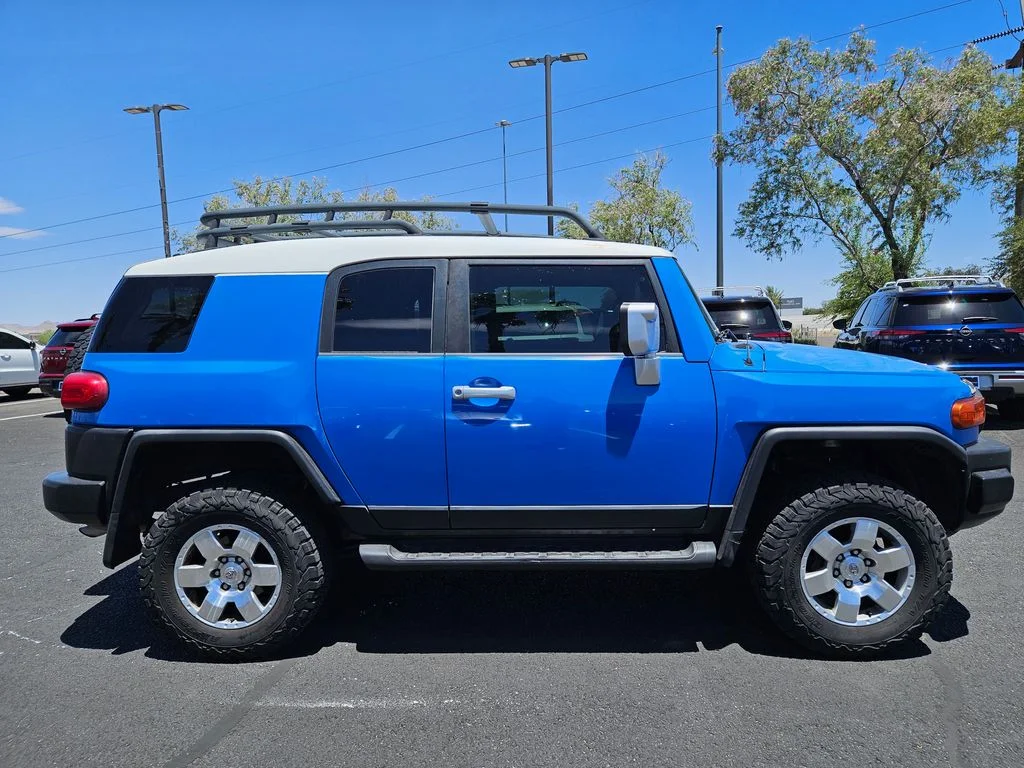 Used 2007  Toyota Base image 4