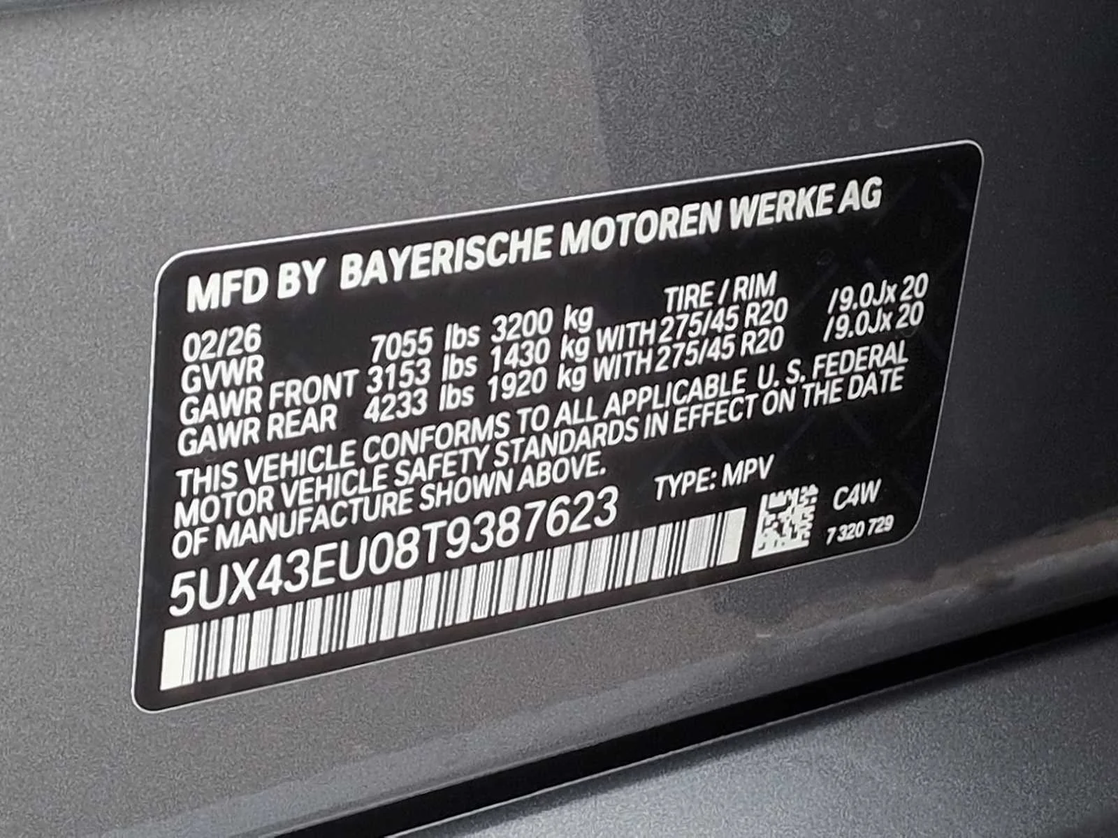 New 2026 Skyscraper Grey Metallic BMW xDrive50e image 38