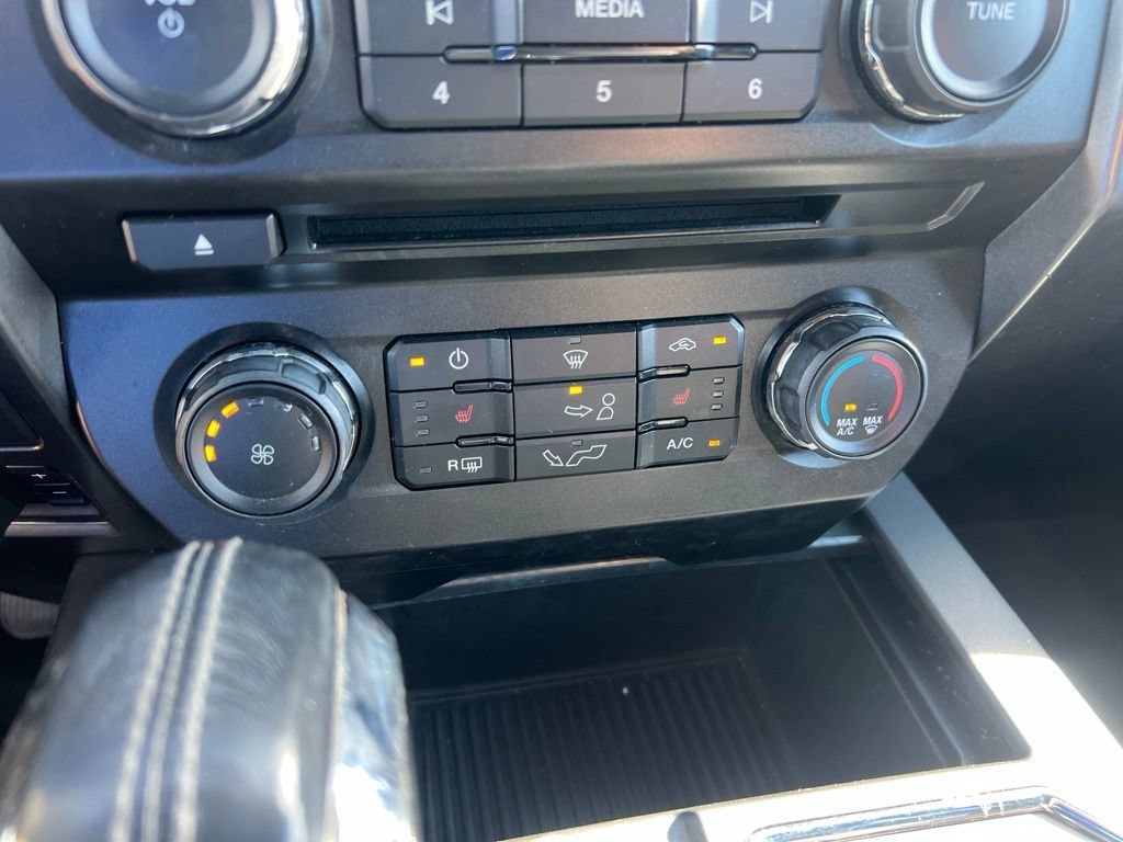 Used 2018 Oxford White Ford XLT image 27