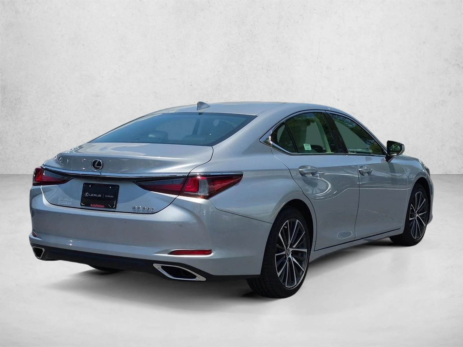 Certified Used 2025 Iridium Lexus ES 350 image 5