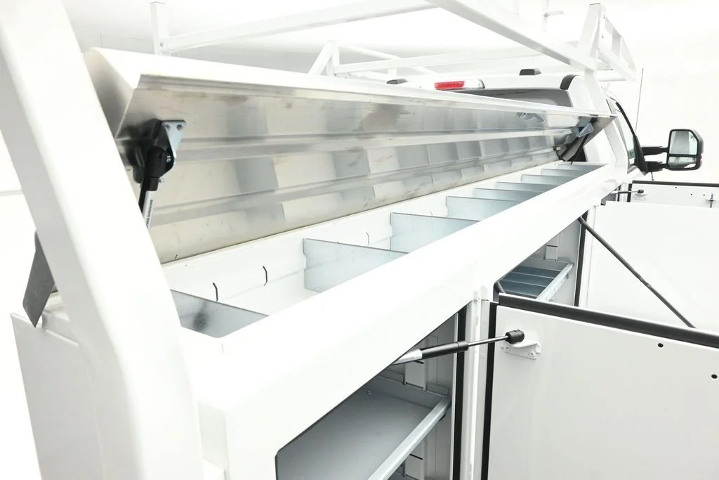 New 2026 Oxford White Ford XL image 28