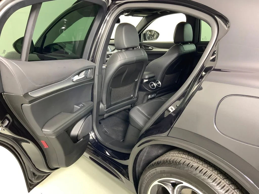 2026 Alfa Romeo Stelvio Base - Photo 35