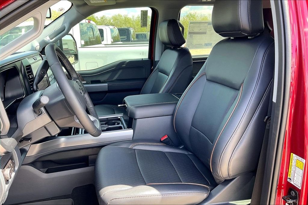 New 2026 Ford Super Duty F-250 Lariat 4D Crew Cab