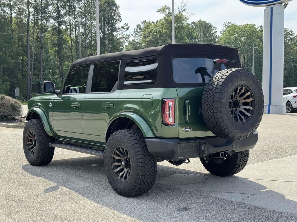 Used 2023 Green Ford Outer Banks image 24