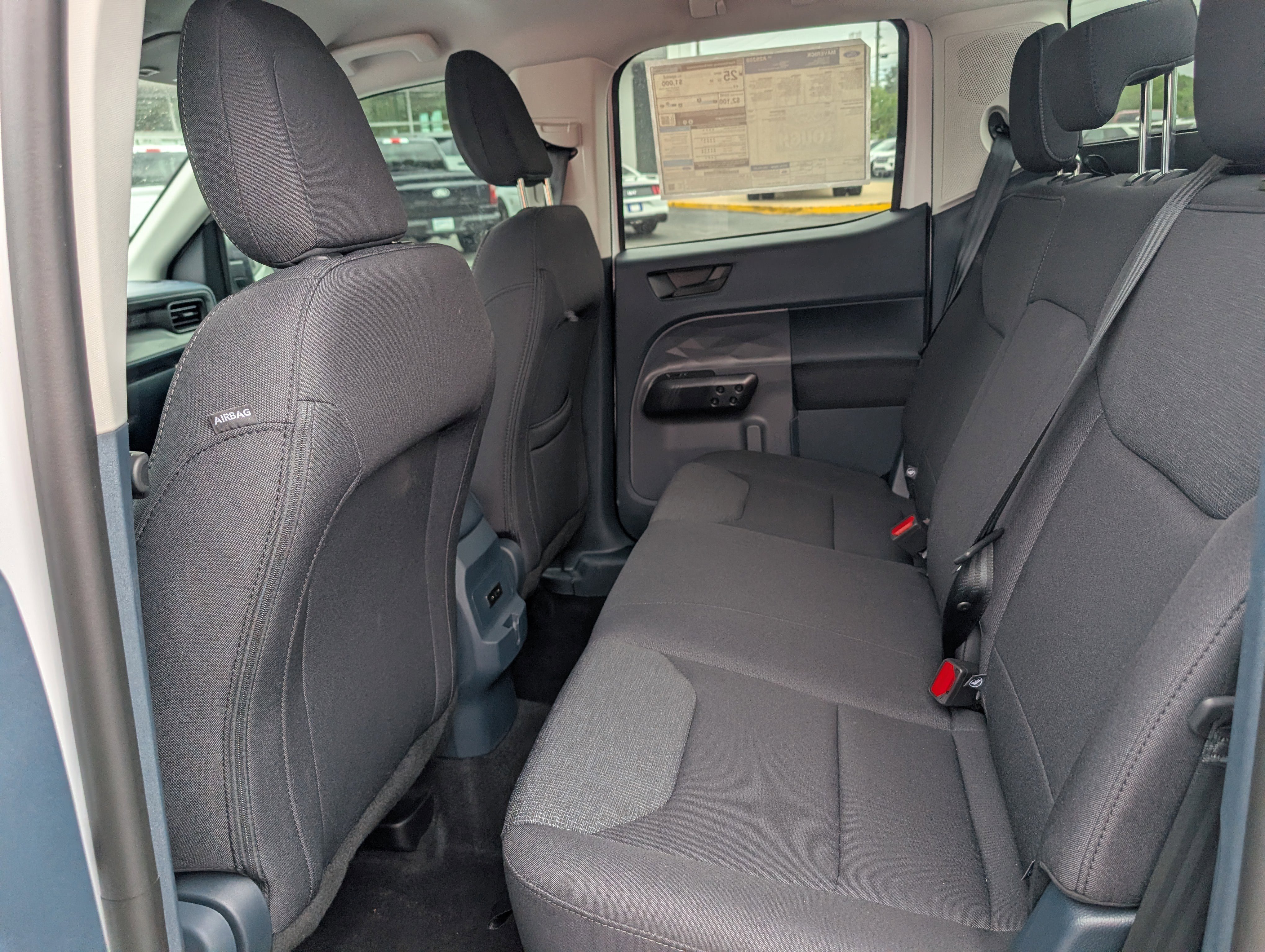 2025 Ford Maverick XL - Photo 15