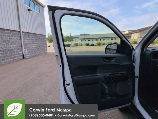 New 2026 Oxford White Ford XL image 10