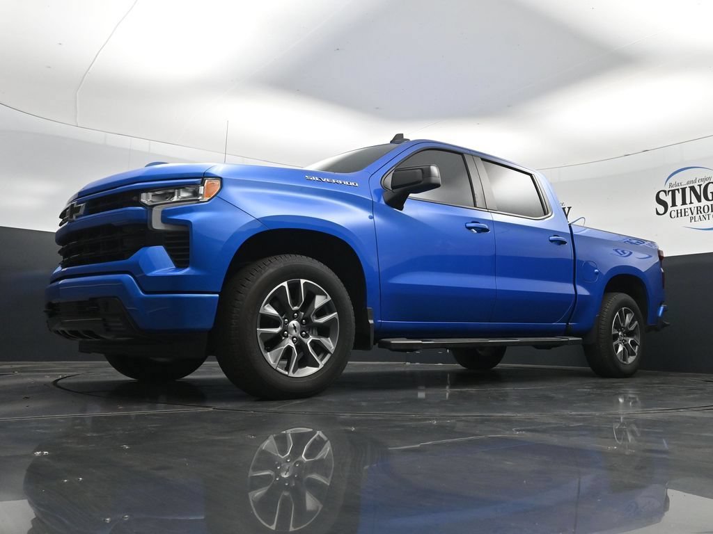 Used 2025 Riptide Blue Metallic Chevrolet RST image 28