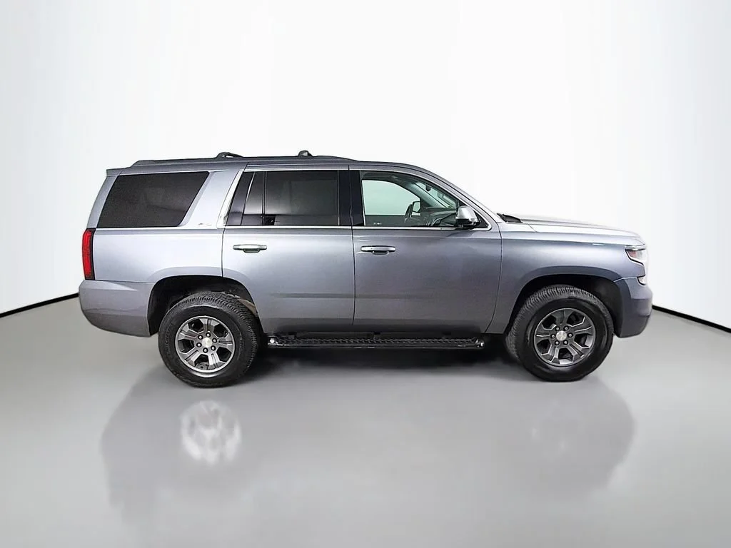 Used 2018 SATIN STEEL METALLIC Chevrolet LT image 5