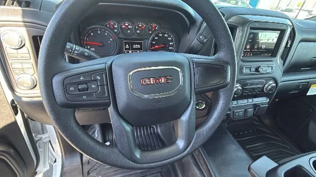 2026 GMC Sierra 3500 Chassis Cab Pro - Photo 18