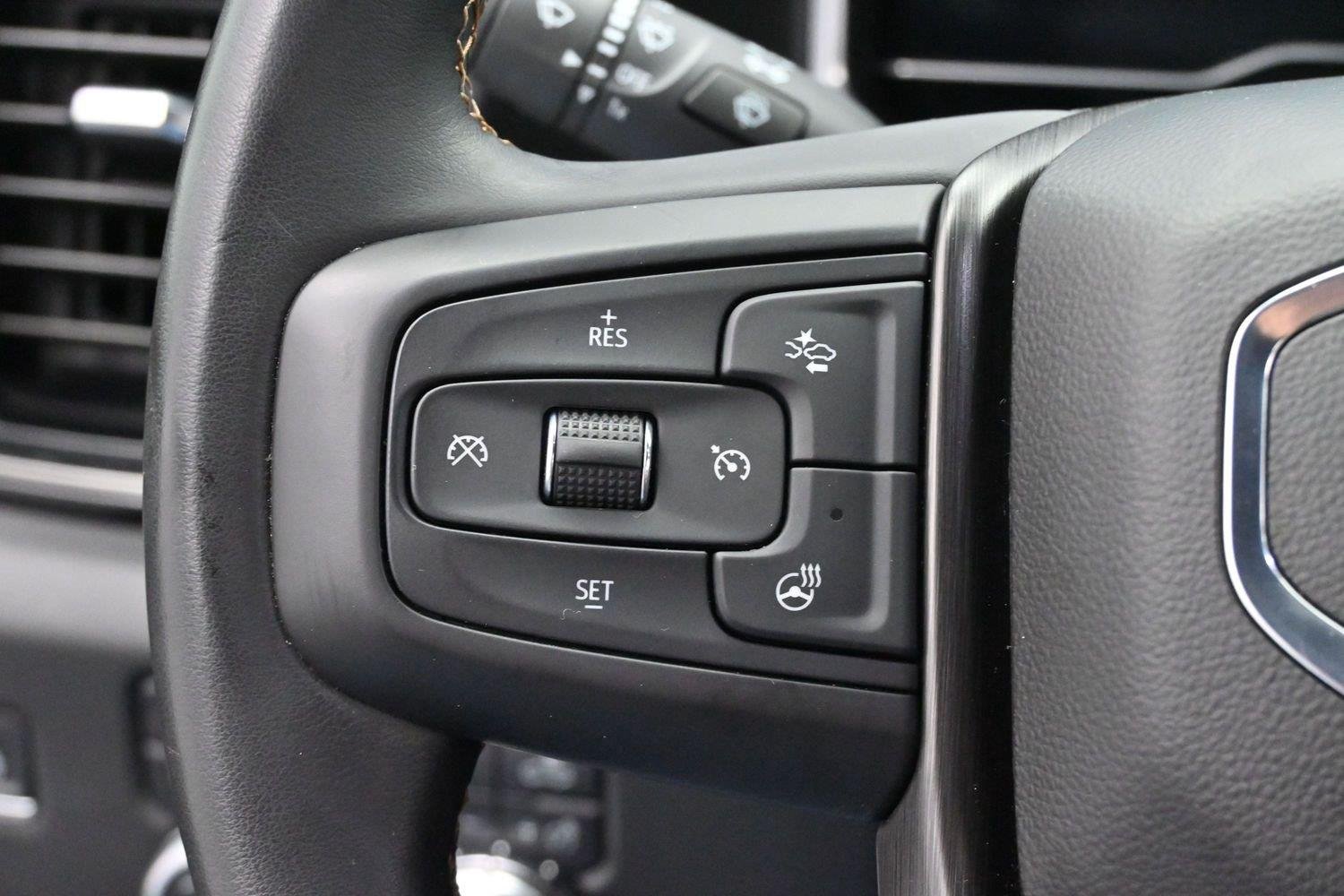 Used 2024 Summit White GMC AT4 image 18