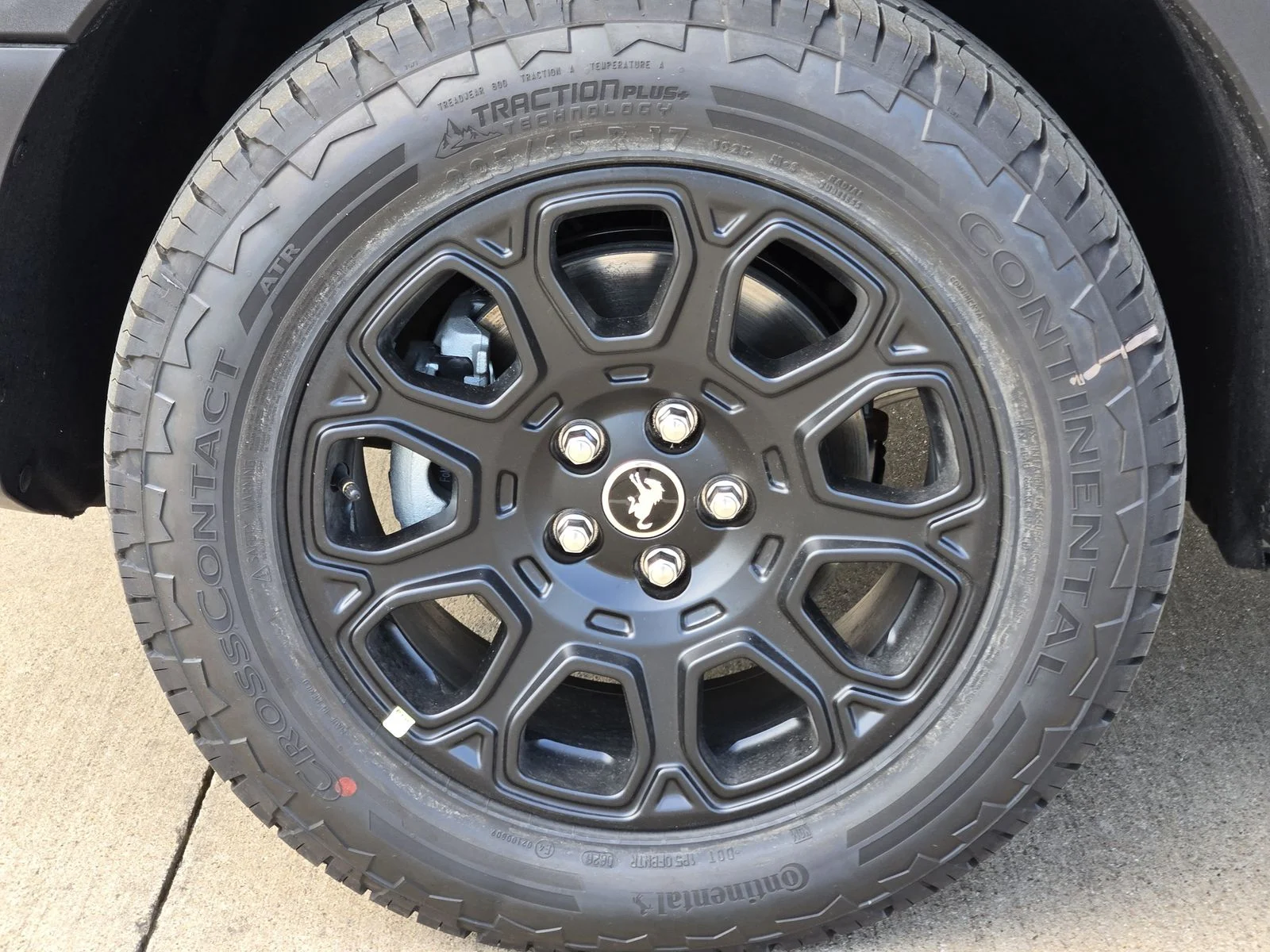 New 2026 Azure Gray Metallic Tri-Coat Ford Badlands® image 7