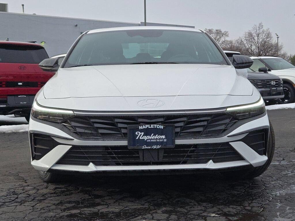 New 2026 White Hyundai SEL Sport image 4